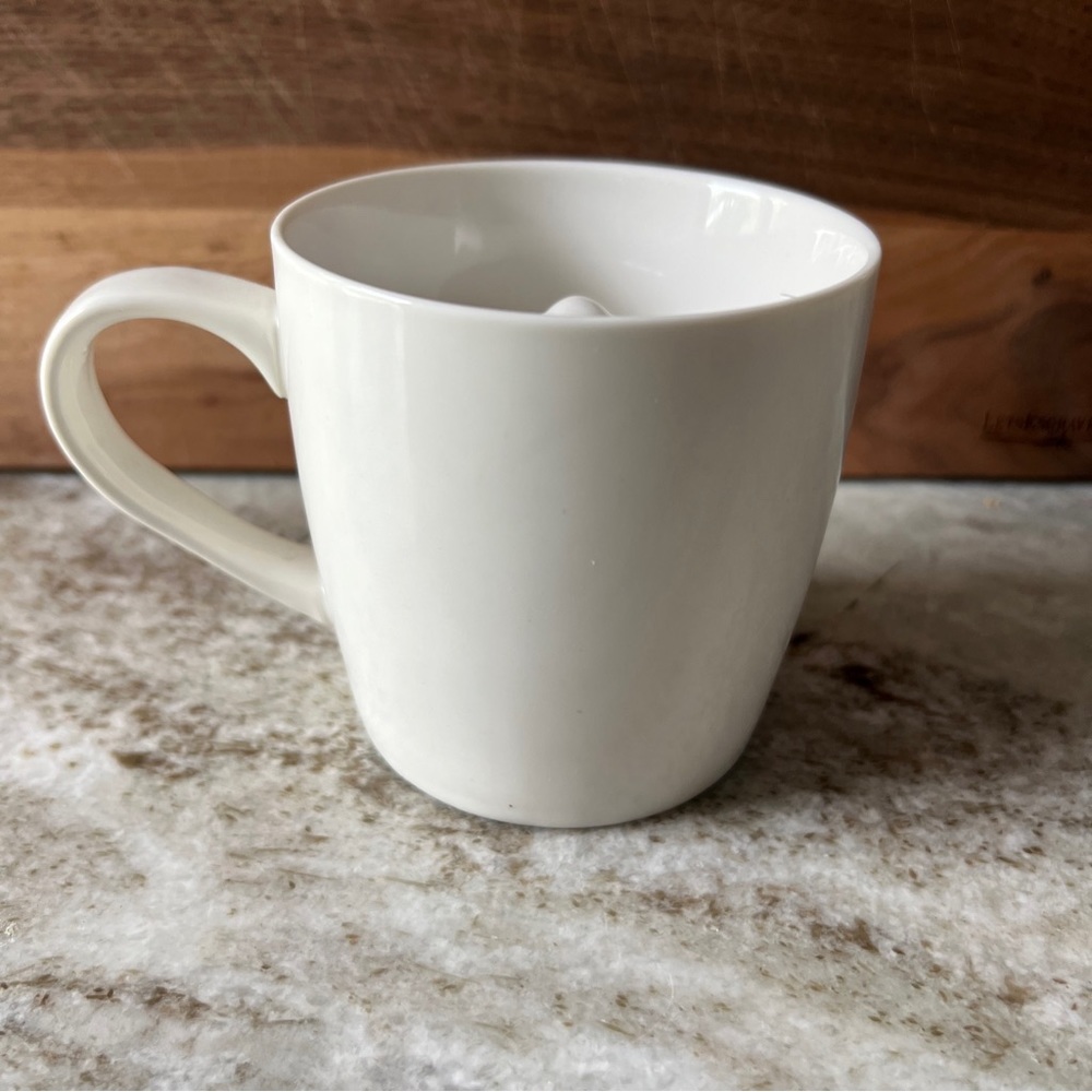 White Porcelain Peek A Boo Gopher Rodent Surprise Mug Accoutrements Humor Prank